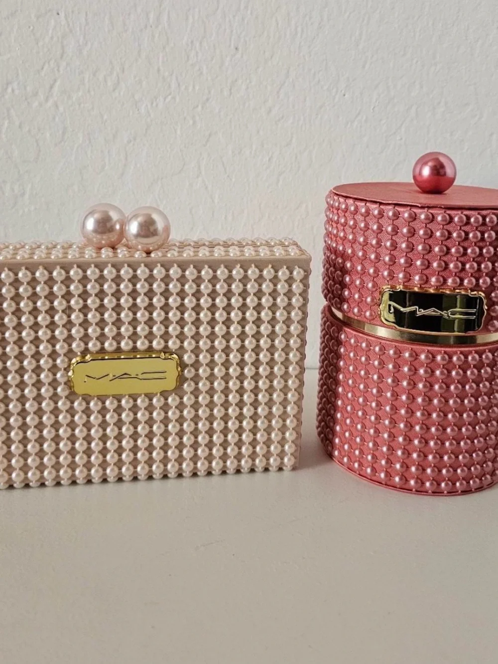 MAC Pearl cosmetic case and brush case set